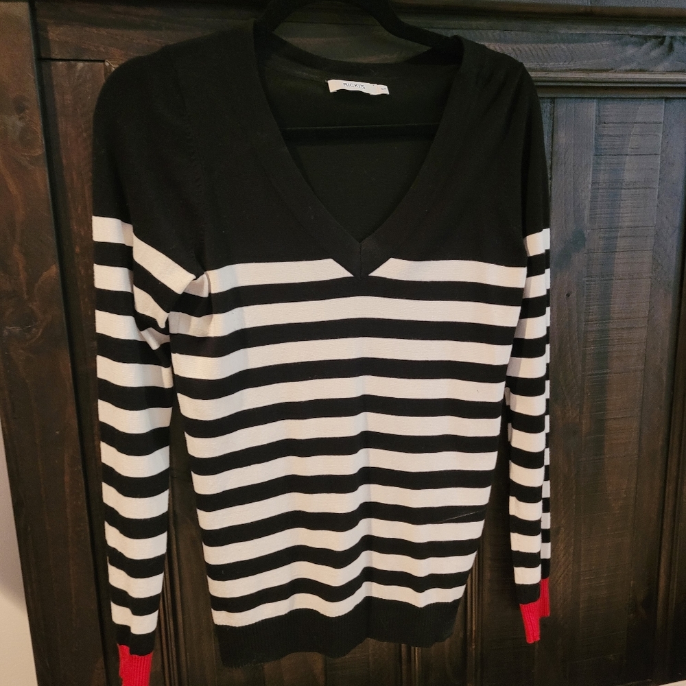 Ricki's sweater